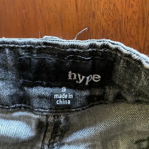 Hype brand jeans women's junior's size 9 bleach wash skinny legs distressed - Picture 4 of 6